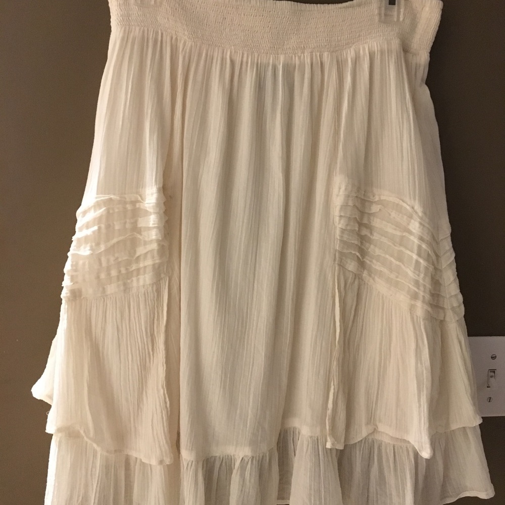 Anthropologie tiered cream skirt by HD in Paris